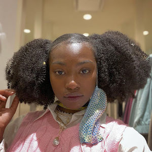 Meet your Posher, Kayla